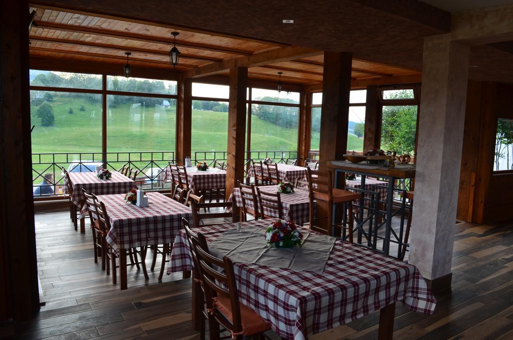 Apartmani I Restoran Sljeme 자블야크 외부 사진