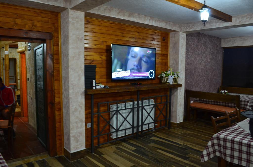 Apartmani I Restoran Sljeme 자블야크 외부 사진