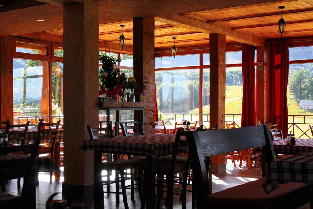 Apartmani I Restoran Sljeme 자블야크 외부 사진